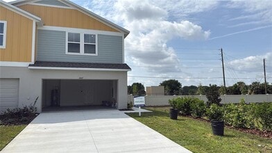 Building Photo - 3867 King Hill Dr