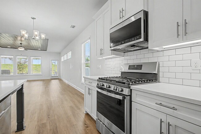 Building Photo - 2508 Mount Vernon Ln