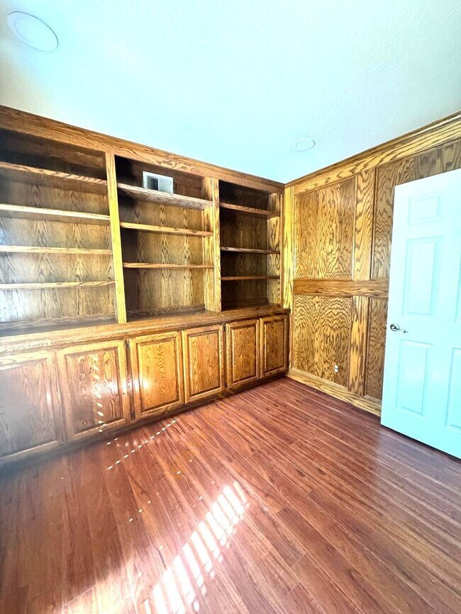 Building Photo - FULLY REMODELED CHINO HILLS BEAUTY! 4 BEDROOMS OFFICE 3-CAR GARAGE TOP SCHOOLS