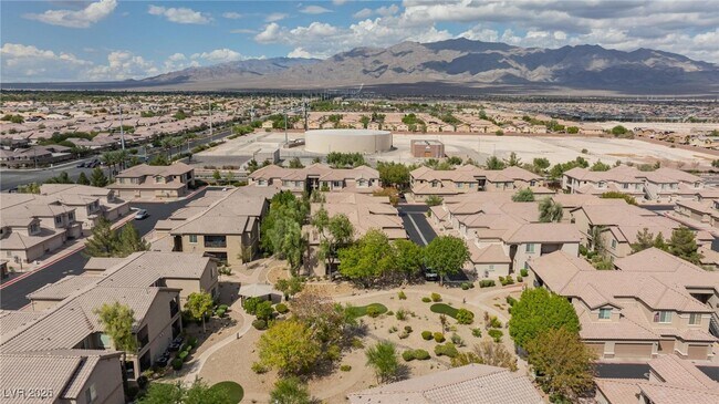 Building Photo - 4725 Basilicata Ln