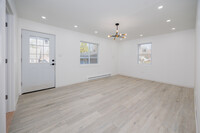 Building Photo - 1021 NY-211