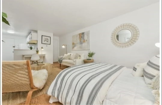 Building Photo - 10 Coffey St