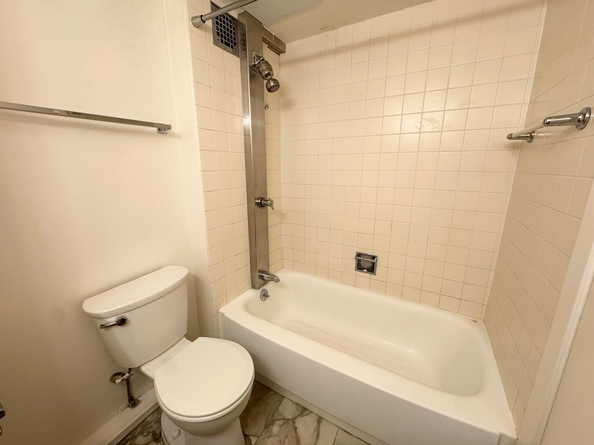 Building Photo - 1221 Minor Ave