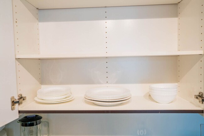 Building Photo - 915 N 4th St