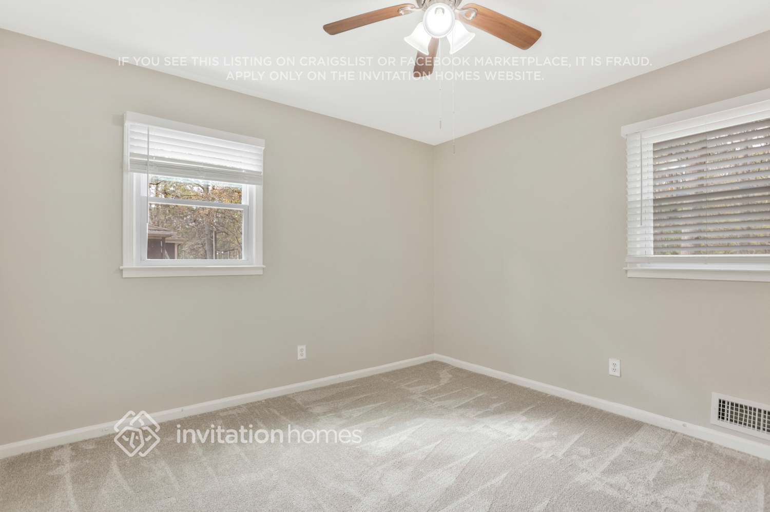 Building Photo - 2155 Venesa Cir