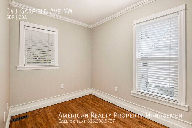 Building Photo - 341 Garfield Ave NW