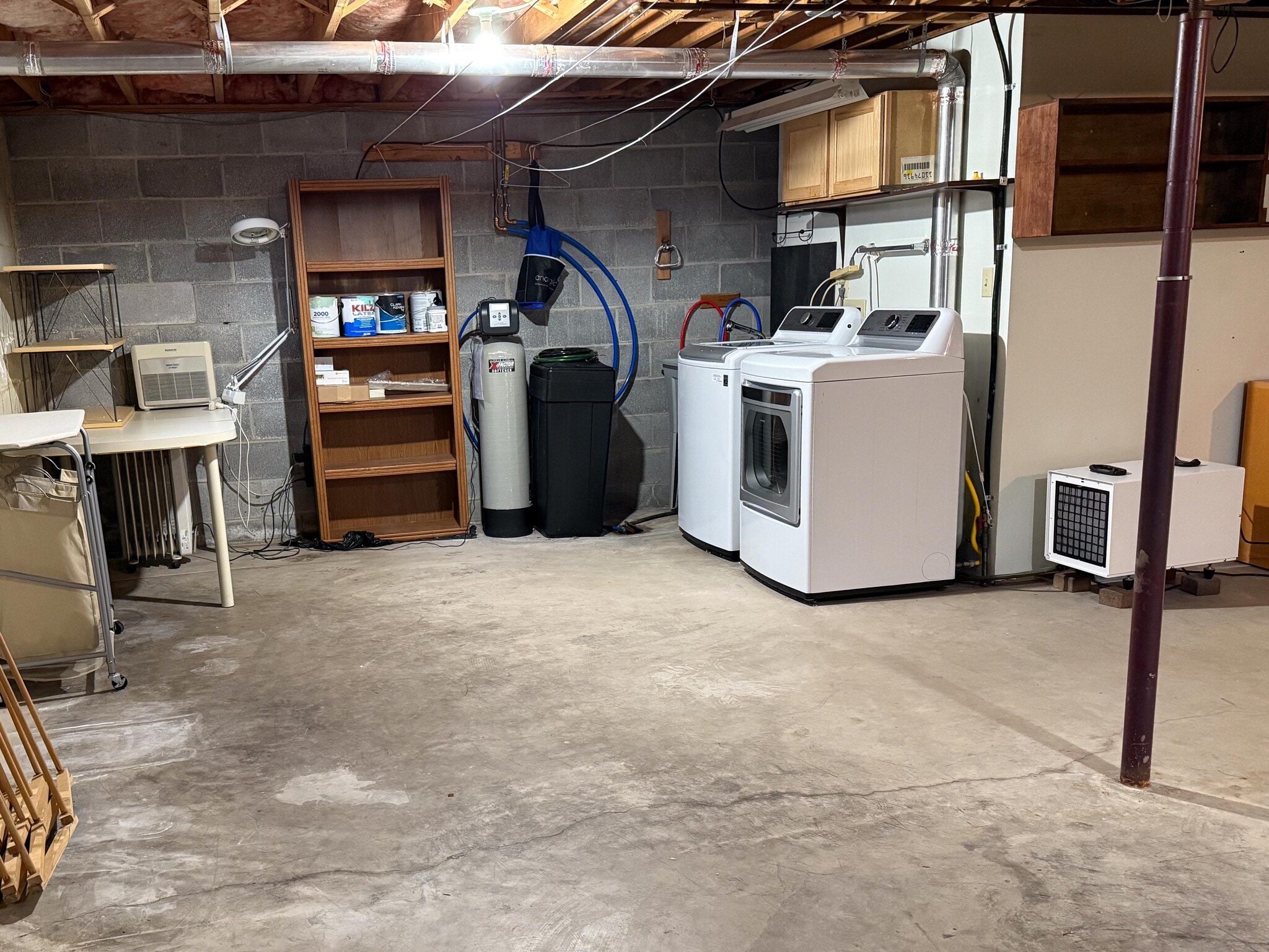 laundry in lower level - 304 Madison St