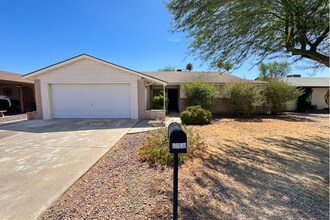 Building Photo - 3Bed/2Bath House at 55th Ave/Peoria Ave! Ready for Immediate Move-In! – NO HOA!