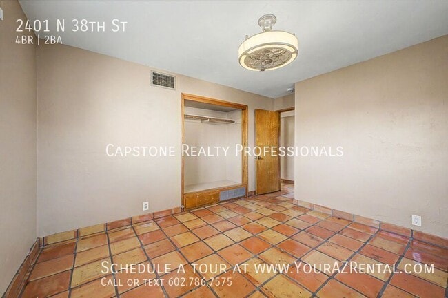 Building Photo - 2401 N 38th St