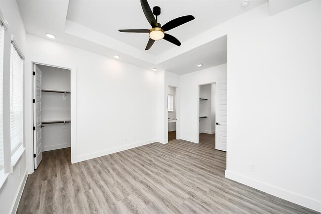 Building Photo - 3604 Runnels St