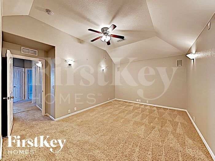 Building Photo - 816 Cutting Horse Dr