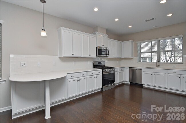 Building Photo - 1036 Easley St