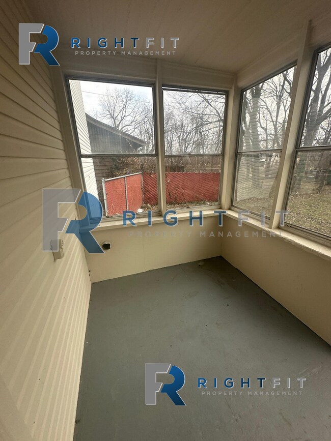 Building Photo - Charming 2 Bedroom Home in Dayton