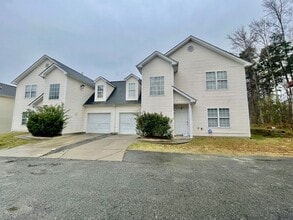Building Photo - 5104 Brooktree Dr