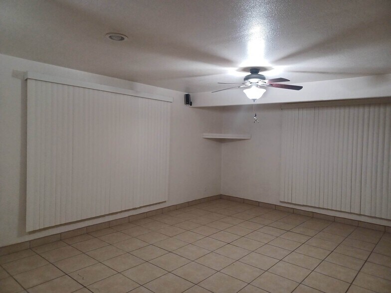 Building Photo - 1175 Avenida Gandara
