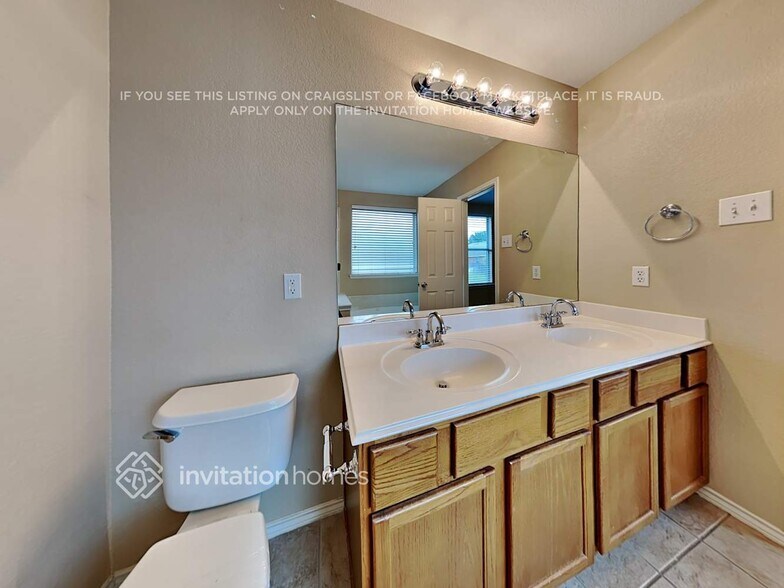 Building Photo - 5617 Piedra Dr
