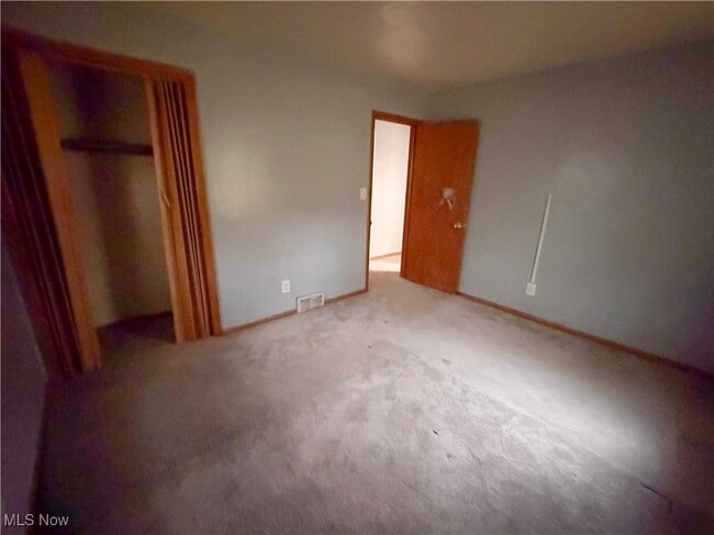 Building Photo - 3380 Sunnybrooke Dr