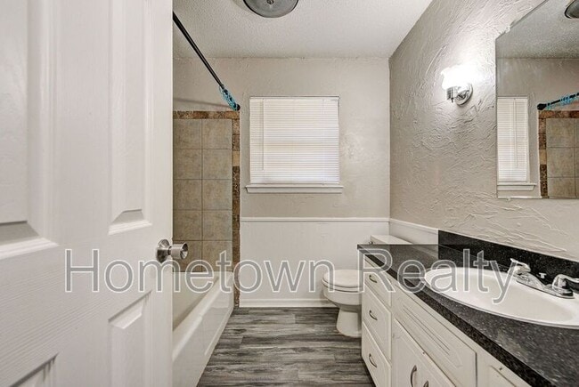 Building Photo - 333 NW 90th St