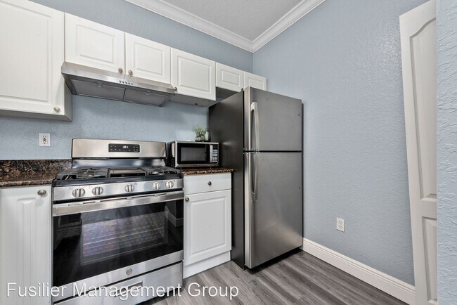 Building Photo - 2 br, 2 bath House - 3349 S Kirkman Rd. # ...