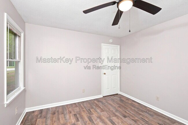Building Photo - 5017 Walton Hill Rd