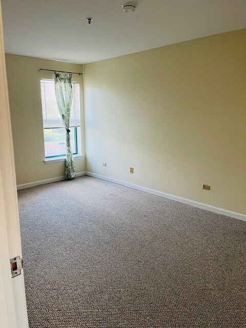 Building Photo - 3275 Kirchoff Rd