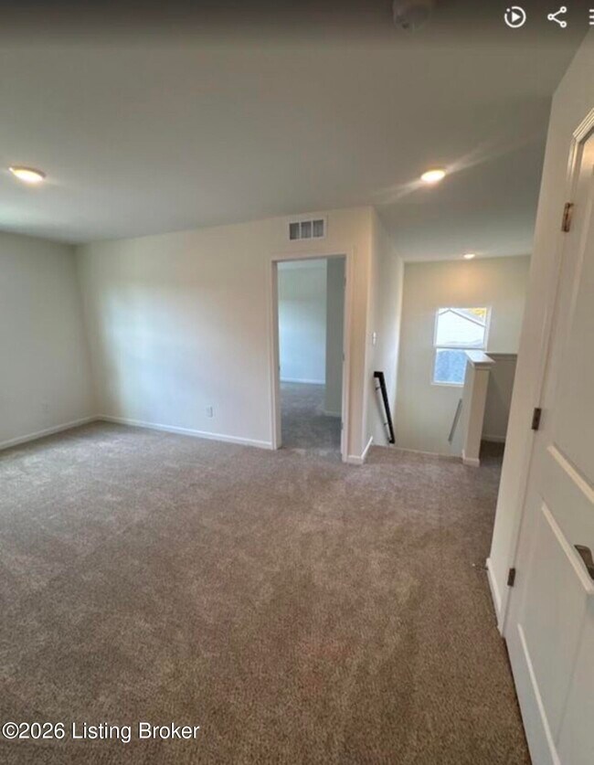 Building Photo - 16811 Aiken Rdg Cir