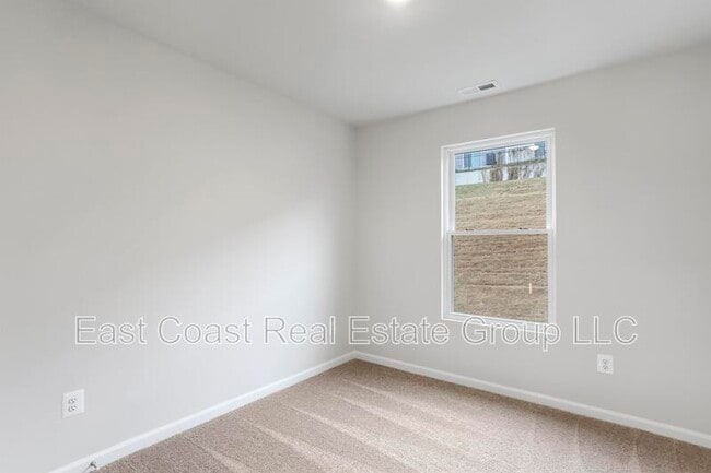 Building Photo - 53 Cranston Ct