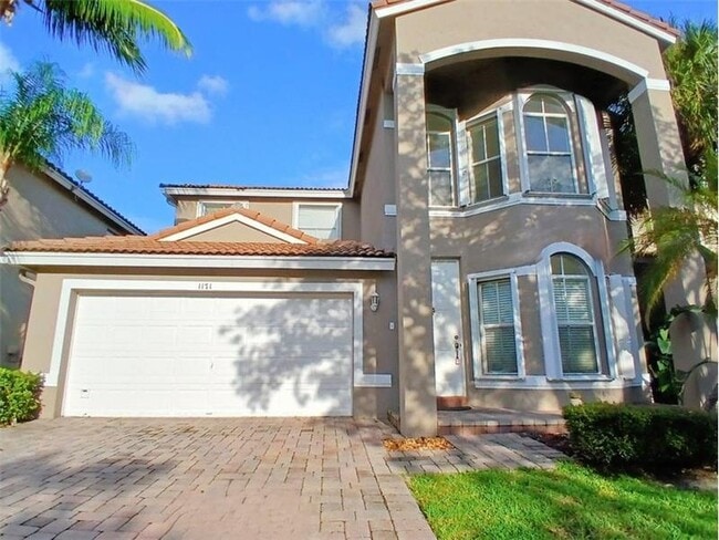Building Photo - 1171 W Magnolia Cir