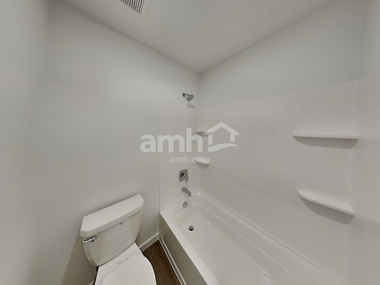 Building Photo - 26194 E Calhoun Pl