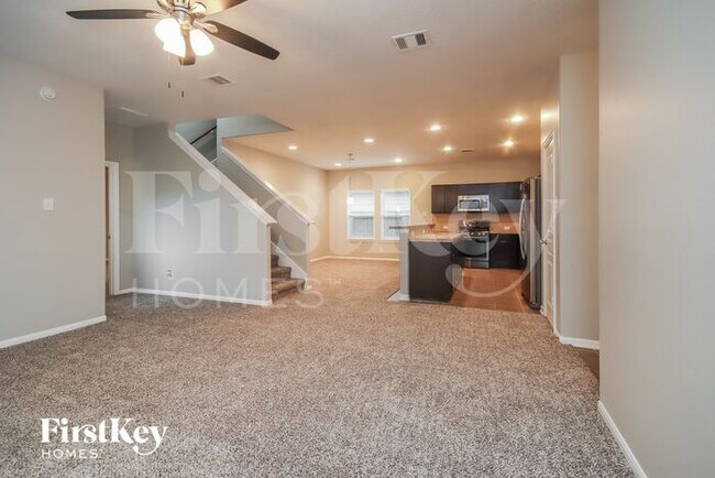 Building Photo - 135 Mustang Stampede Dr