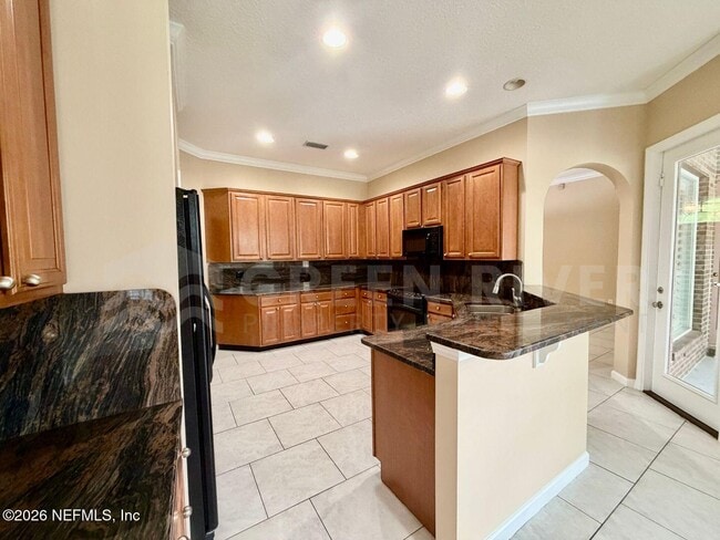 Building Photo - 1462 Scenic Oaks Dr