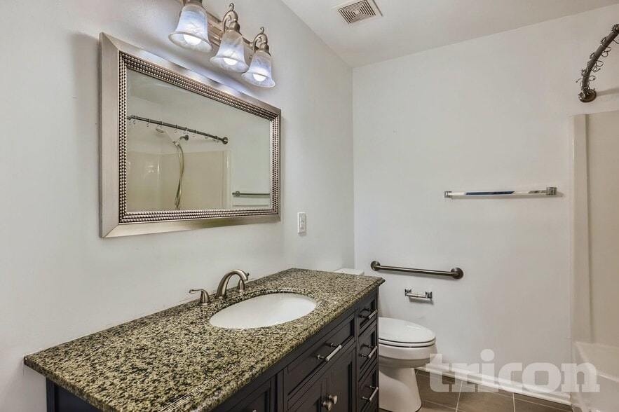 Building Photo - 149 Red Tip Ln