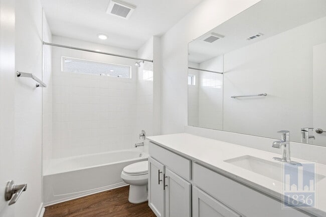 Building Photo - 2514 Rose Archer Ln