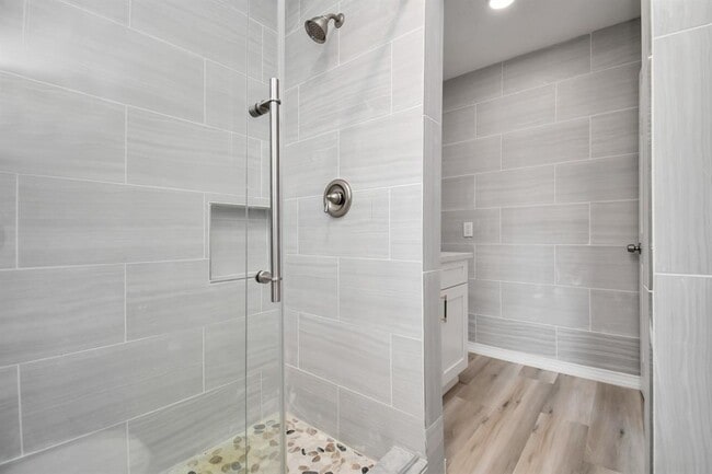 Building Photo - 9126 Troulon Dr