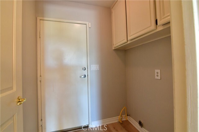 Building Photo - 2354 Sunningdale Dr
