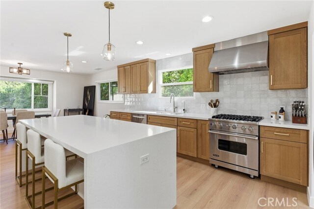 Building Photo - 24258 Highlander Rd