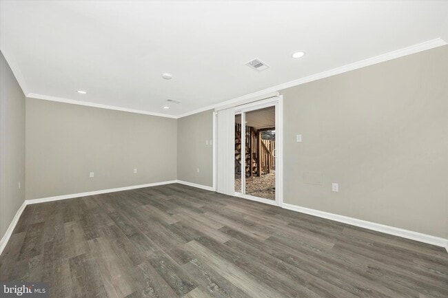 Building Photo - 114 Colony Ct