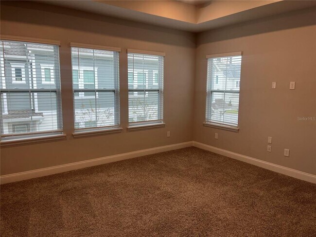 Building Photo - 474 Wishbone Ln