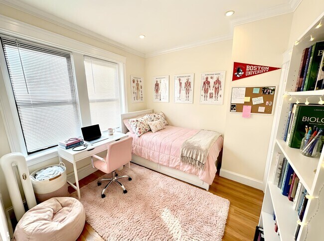 Building Photo - 1340 Commonwealth Ave