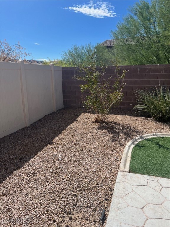 Building Photo - 2209 Turtle Beach Ave