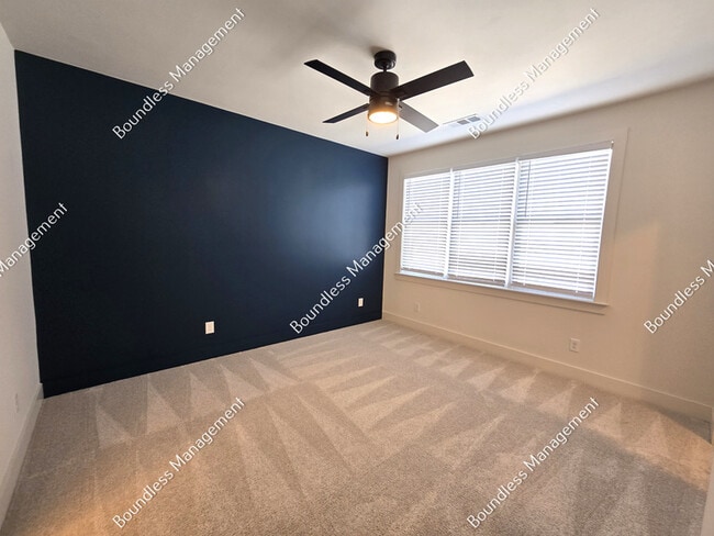 Building Photo - 340 Eugenia St SW