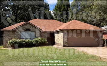 Building Photo - 2205 Rainwood Ave
