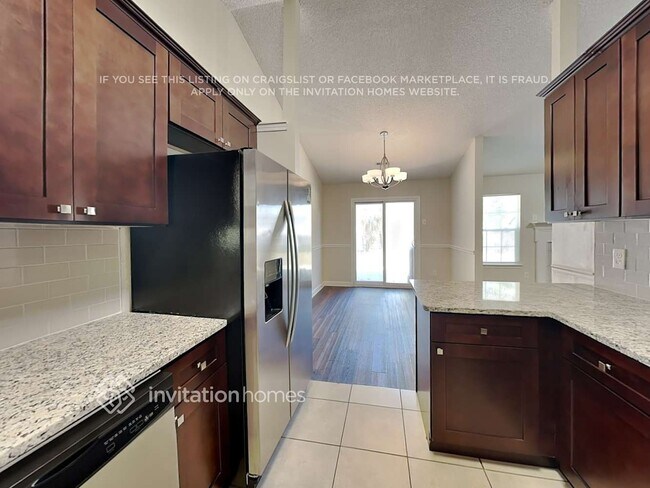 Building Photo - 2108 Genesis Dr