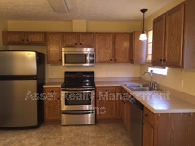 Building Photo - 8212 Tangle Grove Ln