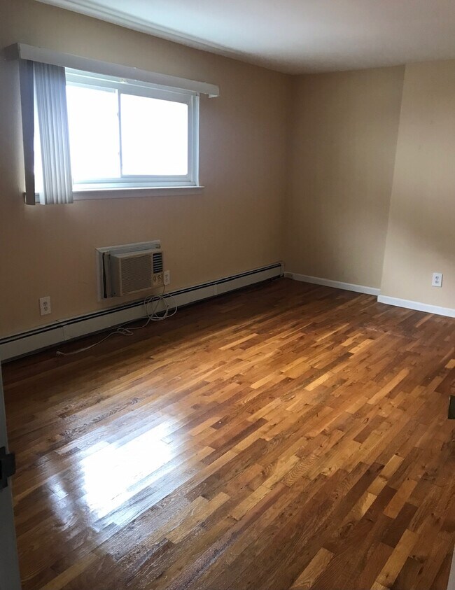 215 Terry Rd 215 Terry Rd Smithtown NY 11787 Apartment Finder