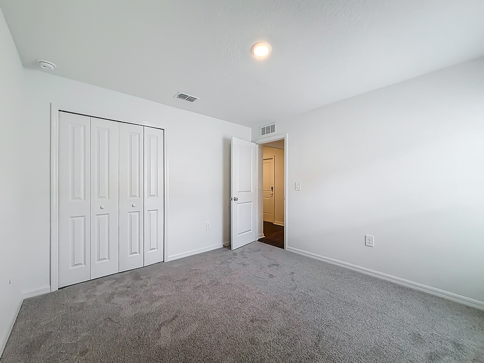 Building Photo - 1352 NW 48th Ter