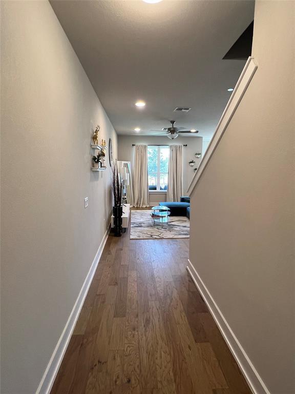 Building Photo - 11204 Gadsen Ln