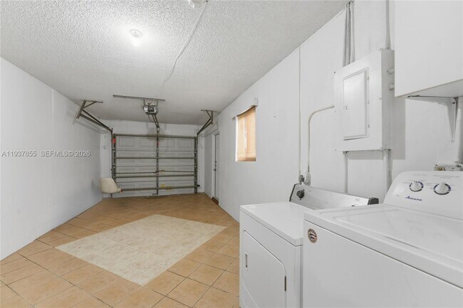 Building Photo - 8510 NW 8th St