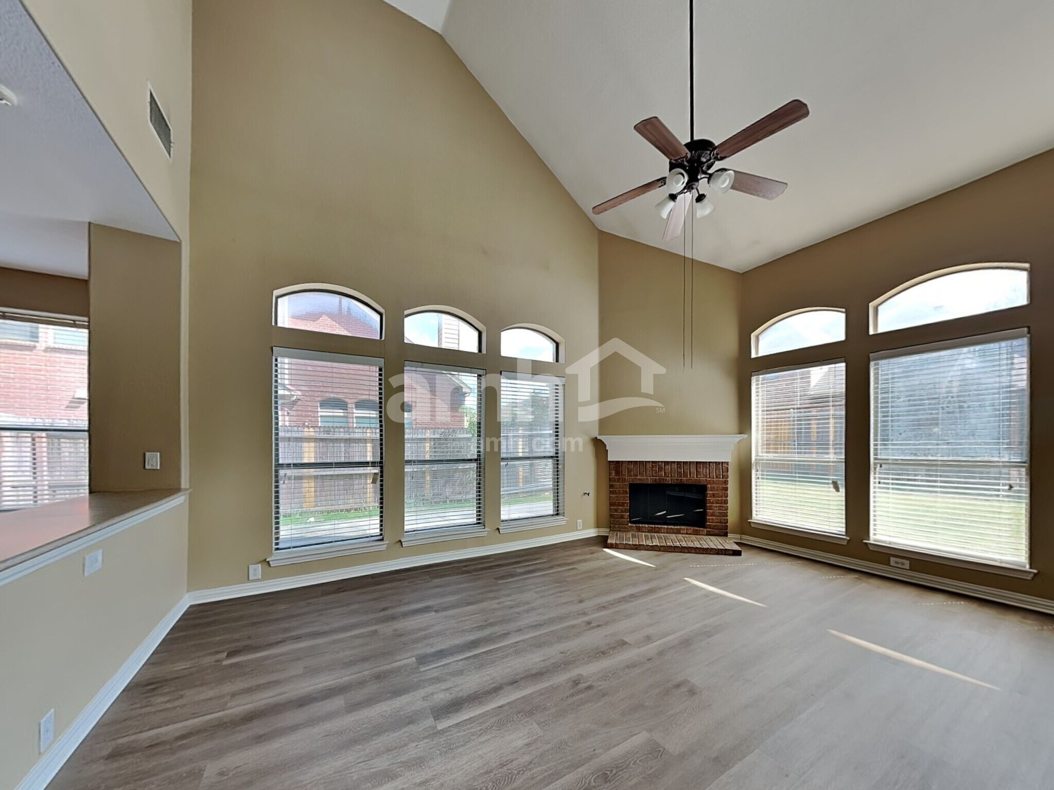 Building Photo - 8683 Dancliff Dr