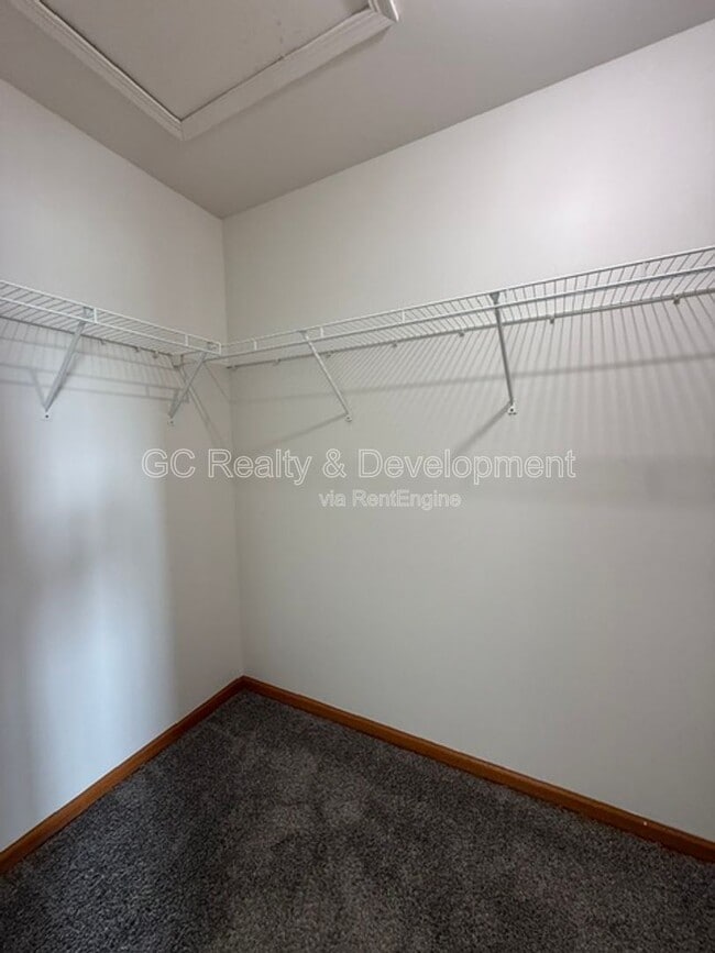 Building Photo - 1026 Turin Dr